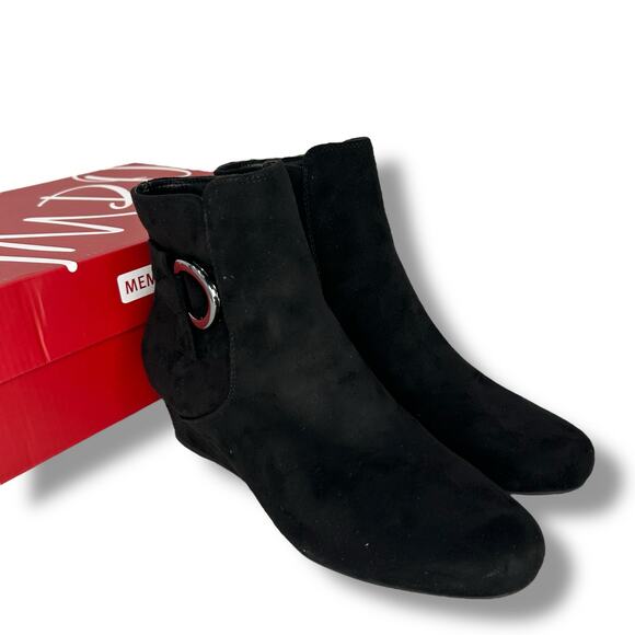 NEW Impo Suede Wedge Booties Size 7 Black Buckle Ankle Boot Comfort Heels - Picture 9 of 13